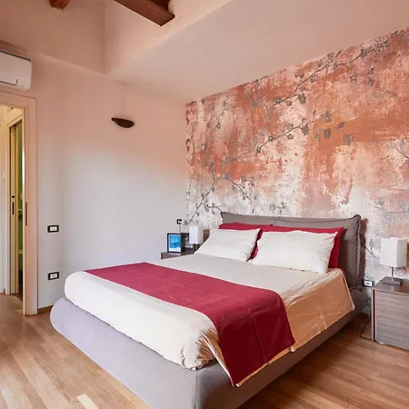 דירה Bright And Peaceful In Historic Palazzo *