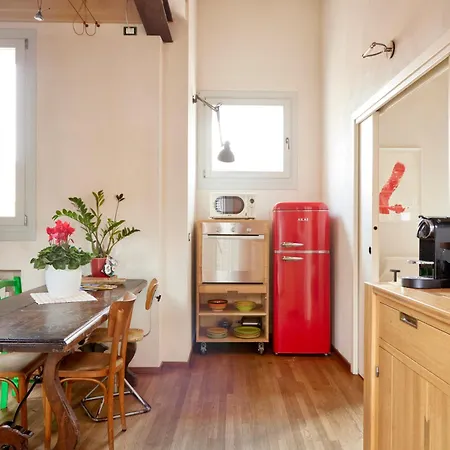 Appartement Bright And Peaceful In Historic Palazzo Bologne