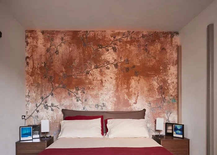 Апартаменты Bright And Peaceful In Historic Palazzo